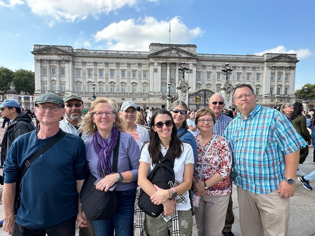 London Christian Tour Buckingham Palace